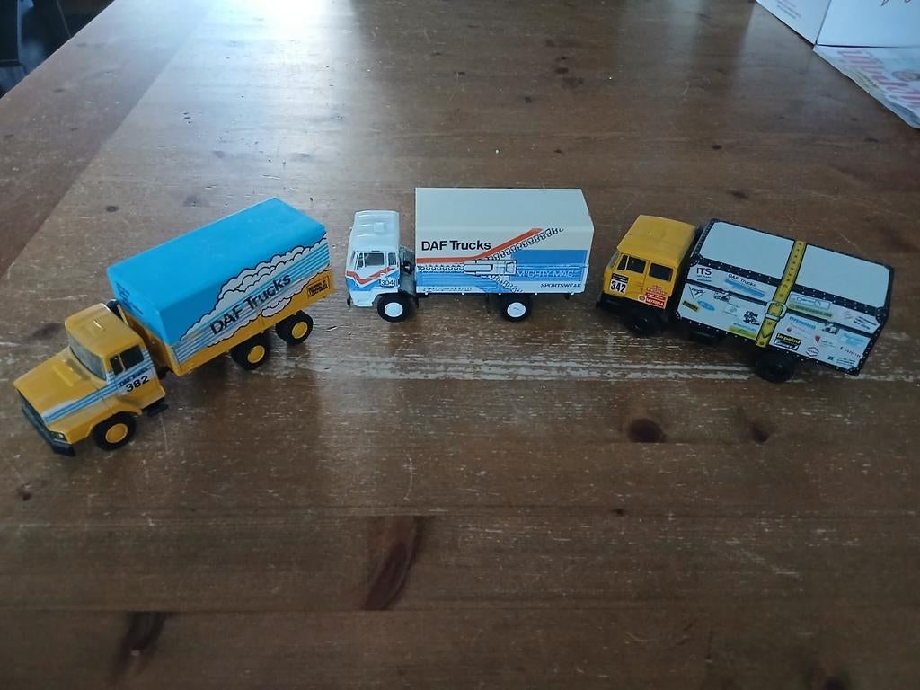 DAKAR TEAM DE ROOY 25 EURO PER STUK, Ophalen of Verzenden, Zo goed als nieuw, Bus of Vrachtwagen