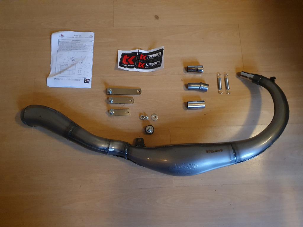 NIEUW Uitlaat Turbo Kit GP TZR Beta Motorhispanian Rieju AM6, Fietsen en Brommers, Turbokit, Turbokit, Nieuw, Uitlaat