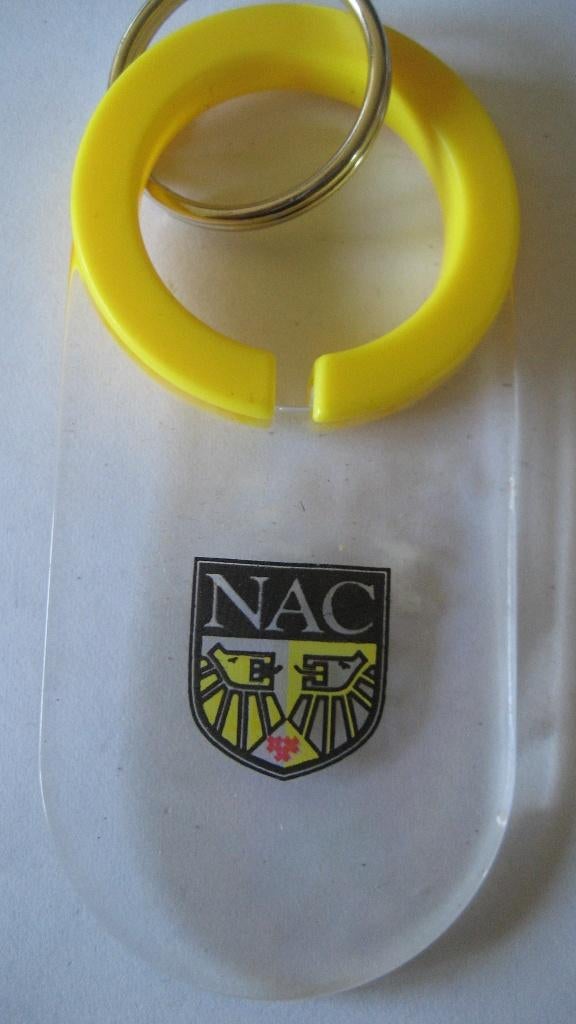 Sleutelhanger NAC met leeuwenlogo, Ophalen of Verzenden, Zo goed als nieuw, NAC Breda, Overige typen