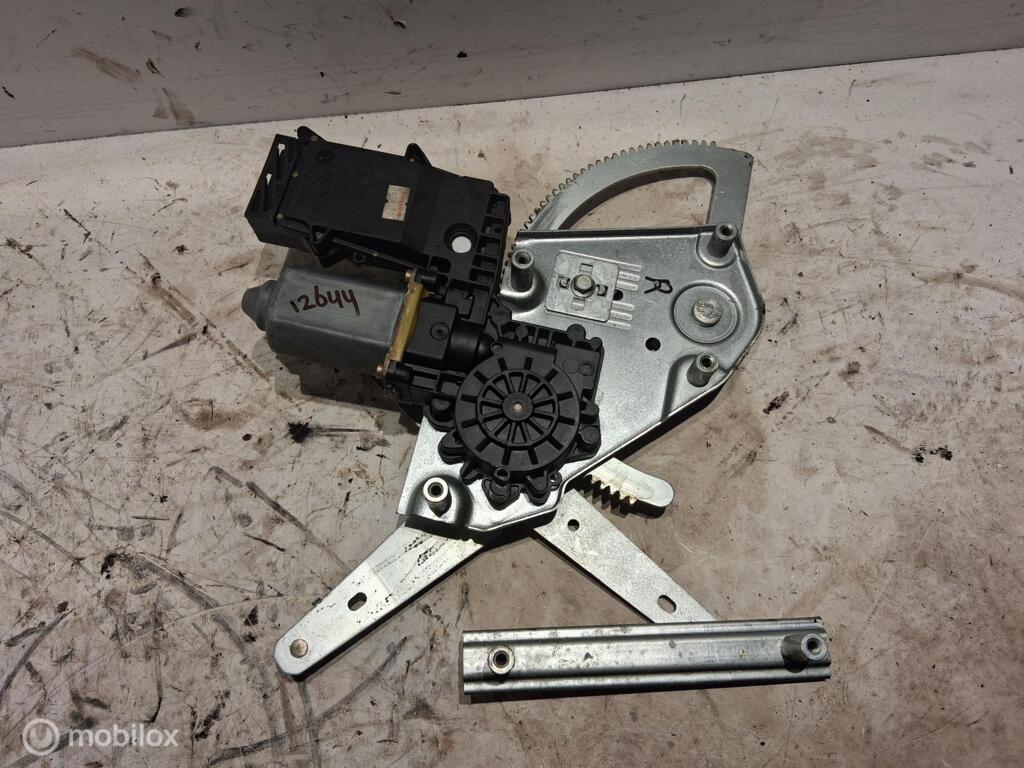 Raammechanisme R achter Vw Golf Cabrio III 1.8 1E0959812, Auto-onderdelen, Gebruikt, Volkswagen, Ophalen of Verzenden, Volkswagen