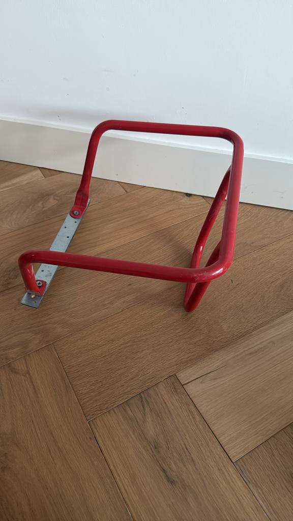 Zitsteuntje voor op houten slee, Ophalen, Zo goed als nieuw