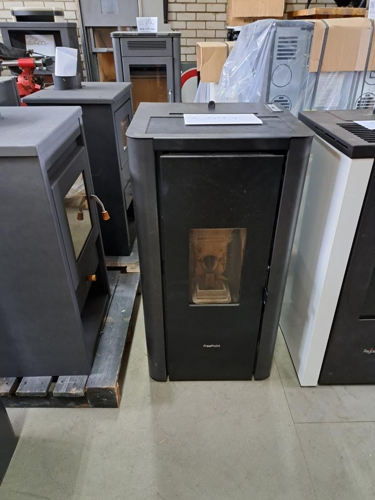 Pelletkachel 5 en 7 kw vanaf €650,00 met garantie, Huis en Inrichting, Kachels, Gebruikt, Houtkachel, Ophalen of Verzenden, Vrijstaand