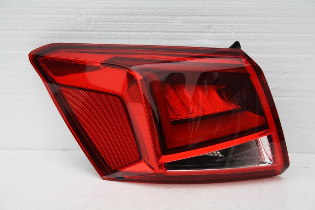 Achterlicht Seat Arona LED links NIEUW staat ! Origineel, Ophalen of Verzenden, Gebruikt, Seat