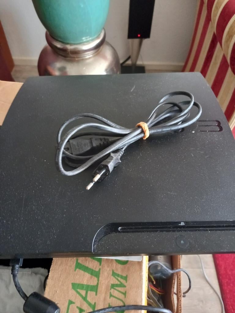 Kapotte PlayStation 3 (PS3) - Geen beeld, Ophalen, Met games, Met 2 controllers, Niet werkend