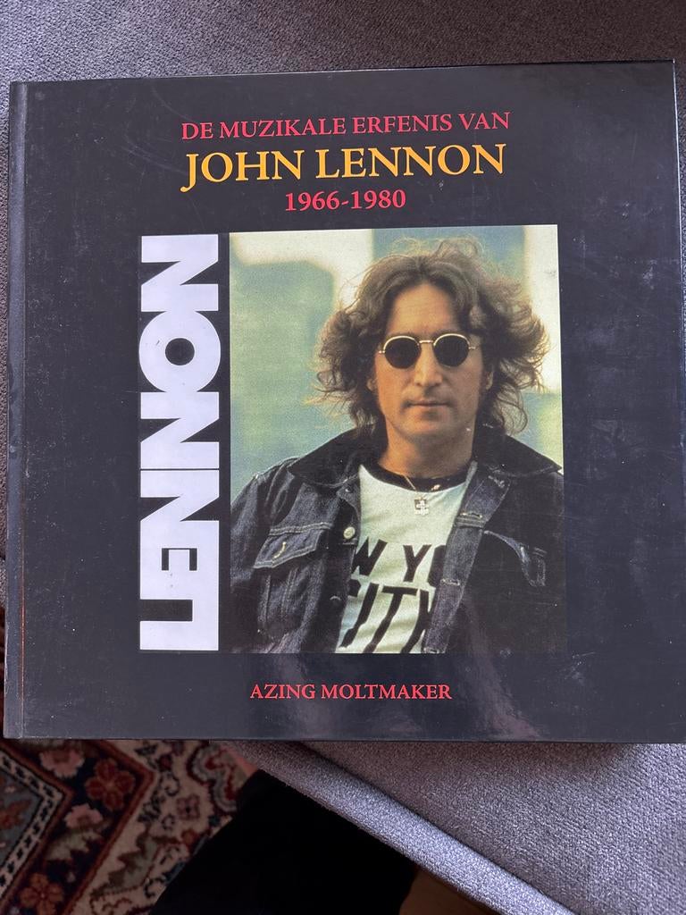 De Muzikale Erfenis van John Lennon 1966-1980, Ophalen of Verzenden, Gelezen, Artiest