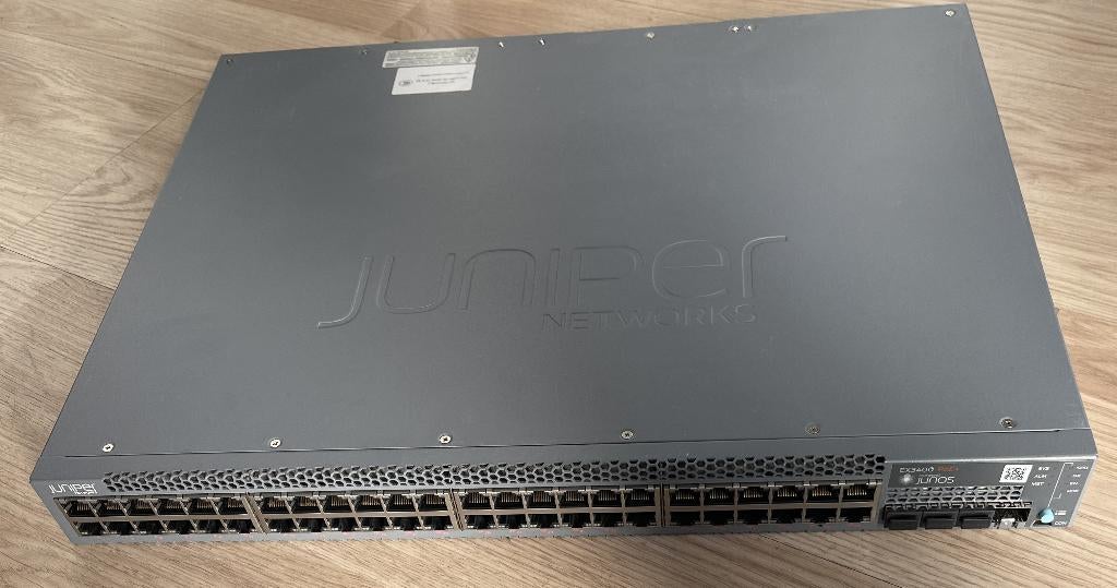 Juniper EX3400-48P, EX3300-48P, EX3300-24P switches, Ophalen, Gebruikt
