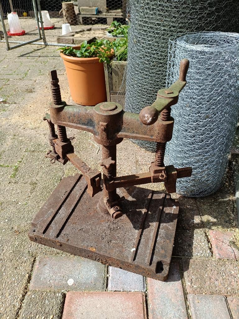 Vintage schoenmaker gereedschap, Antiek en Kunst, Antiek | Gereedschap en Instrumenten, Ophalen