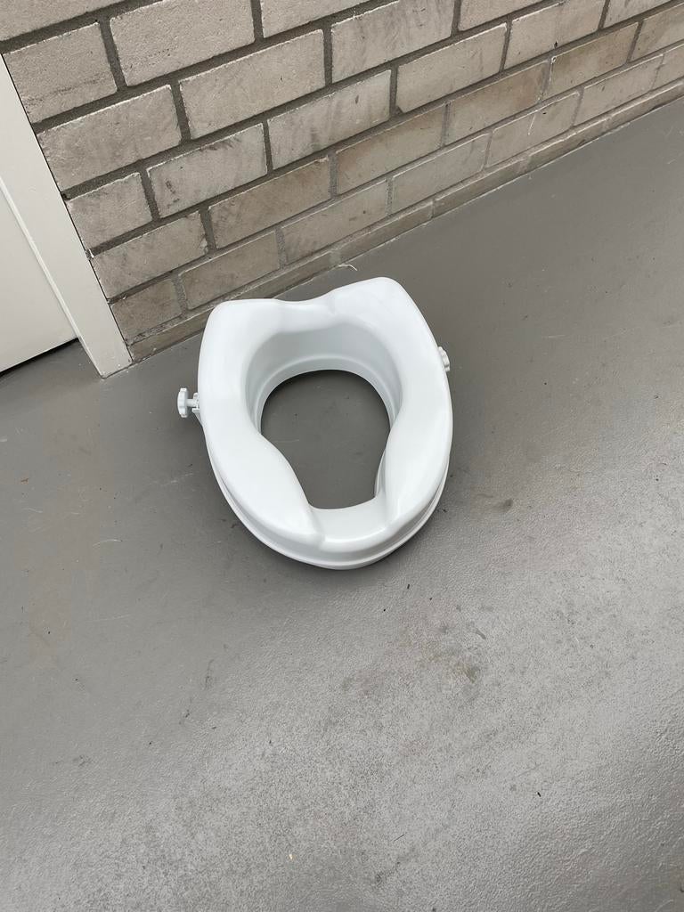 Toiletverhoger, Diversen, Ophalen, Zo goed als nieuw