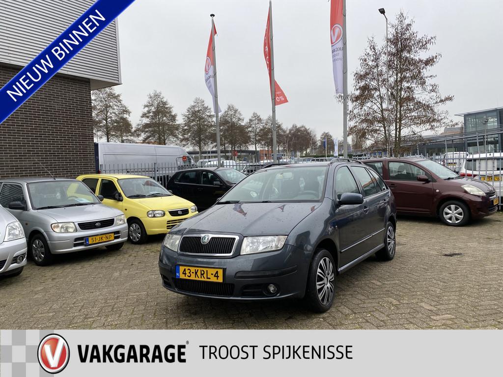 Skoda Fabia Combi 1.2-12V Ambiente,Airco,Cruisecontrol,Bleut, Voorwielaandrijving, 750 kg, 1198 cc, 49 €/maand