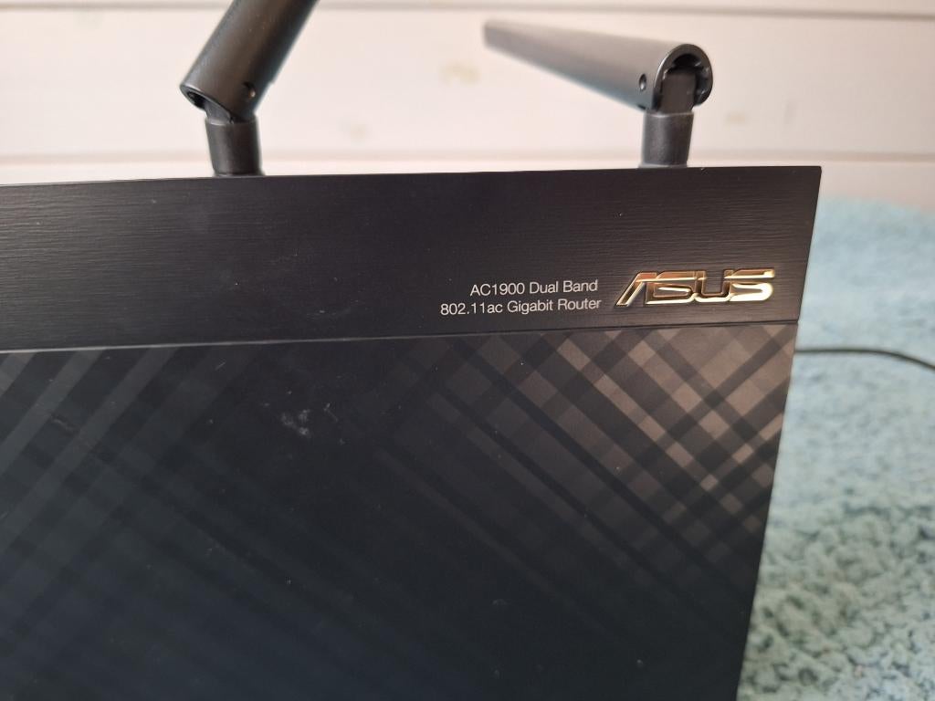 2x Router RT-AC68u Asus, Ophalen, Gebruikt, ASUS