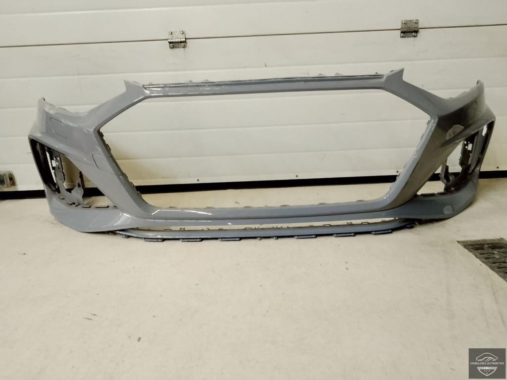 Audi RS4 8W Facelift 2019-2024 Voorbumper 6xPDC KLS Originee, Gebruikt, AUDI AG, Auto-Union-Strasse 1
85045  Ingolstadt, DE, Kundenbetreuung@audi.de