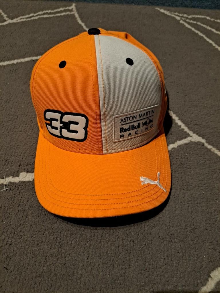 Goed als nieuwe RED BULL PETJE, Ophalen of Verzenden, Zo goed als nieuw