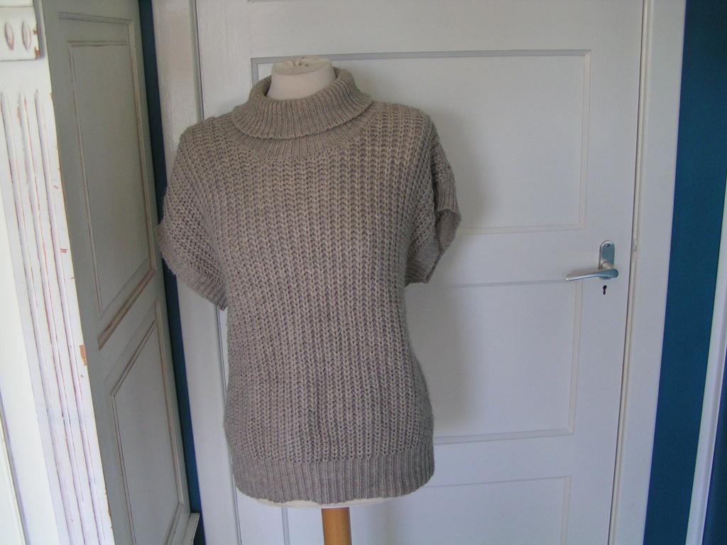 Prachtig Truitje van Nukus maat L -40-42, Kleding | Dames, Beige, Maat 42/44 (L), Ophalen of Verzenden, Zo goed als nieuw