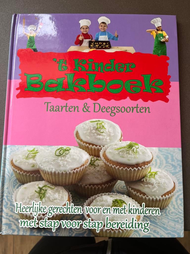 Kinderbakboek, Boeken, Ophalen of Verzenden, Zo goed als nieuw