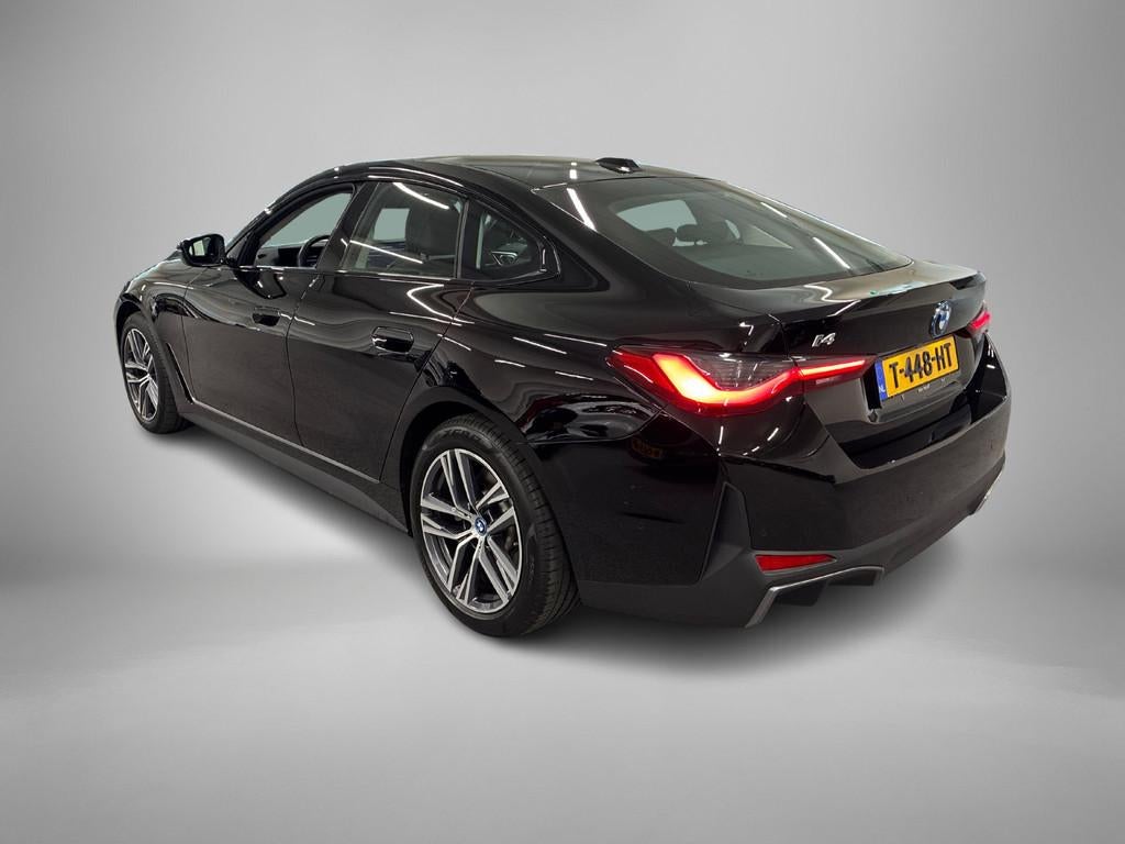 BMW i4 eDrive40 84 kWh GERESERVEERD (bj 2023, automaat), Achterwielaandrijving, Gebruikt, Leder en Stof, Origineel Nederlands