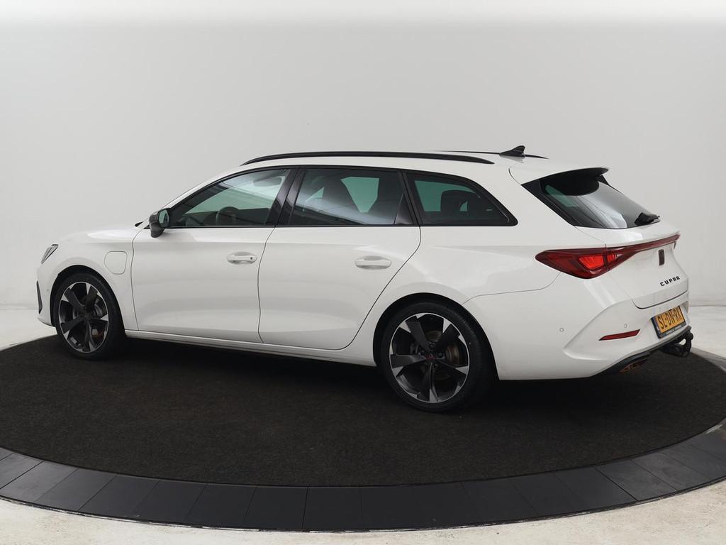 Cupra Leon 1.4 e-Hybrid | Stoelverwarming | Camera | Carplay, Auto's, Cupra, Stof, Gebruikt, 4 cilinders, 1589 kg