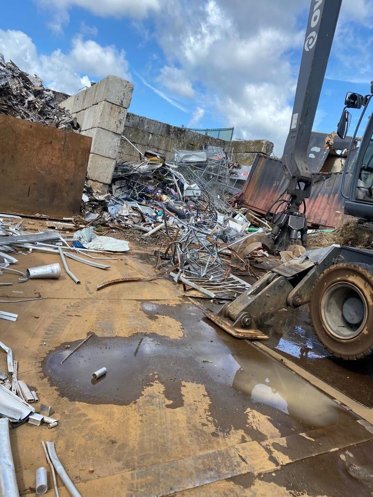 Gevraagd/gezocht gratis haal ik bij u oudijzer en metalen op, Ophalen, Gebruikt, IJzer