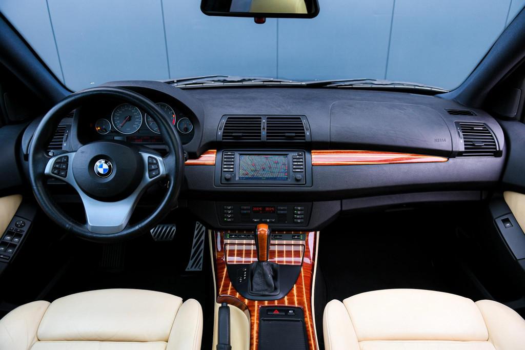 BMW X5 4.8is | Individual Maritime | HiFi DSP | Luchtvering, 2175 kg, Gebruikt, Blauw, Leder