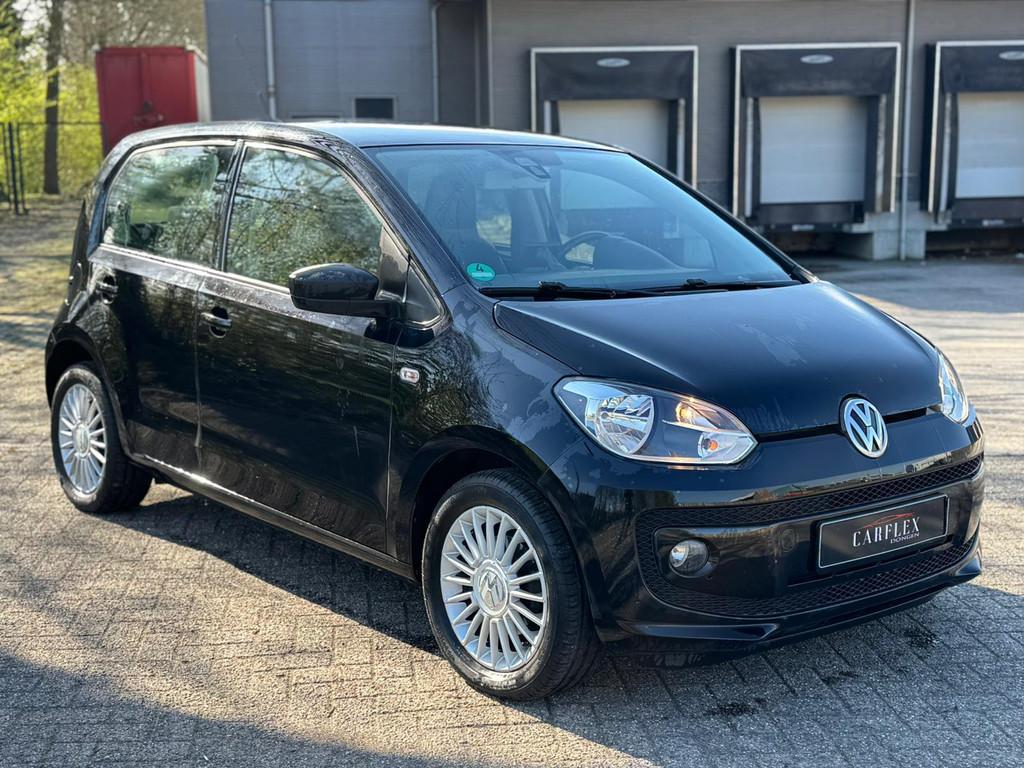 Volkswagen Up! 1.0 high up! Airco/Cruise/NAVI, Auto's, Volkswagen, Voorwielaandrijving, Euro 5, Gebruikt, Up!