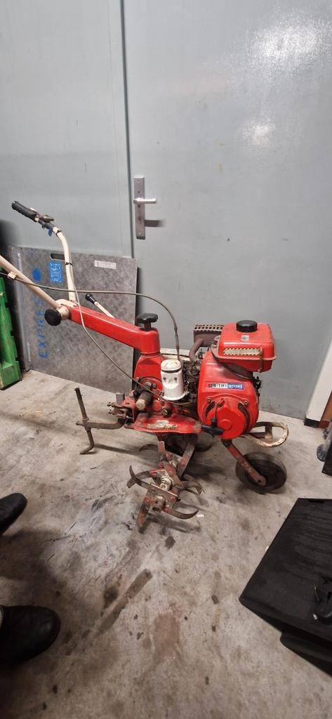 Tuinfrees/spitmachine  niet werkend, Tuin en Terras, Zitmaaiers, Ophalen