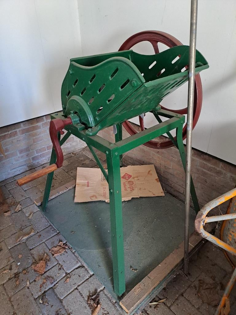 Ouderwetse bieten machine, Ophalen