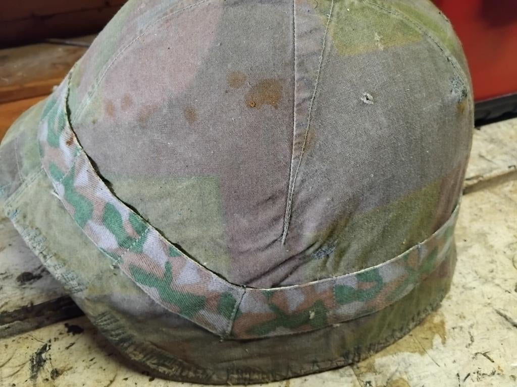 Zwitserse leger helm op naam pre WW2 met cammo overtrek, Ophalen of Verzenden