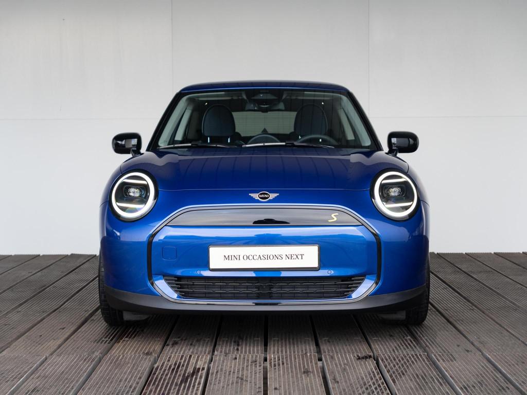 MINI 3-Deurs Cooper SE Classic + M-Pakket + Glazen panoramad, Auto's, Mini, Stof, Gebruikt, Zwart, Met garantie (alle)