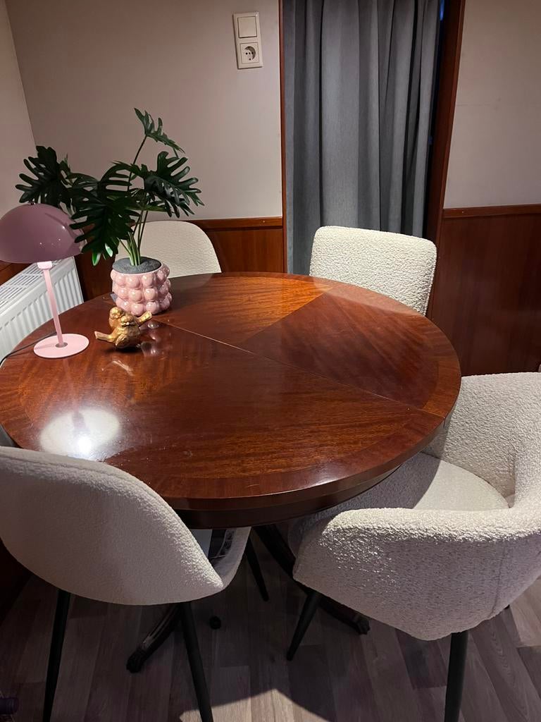 Ronde tafel met 3 stoelen, Ophalen, Zo goed als nieuw