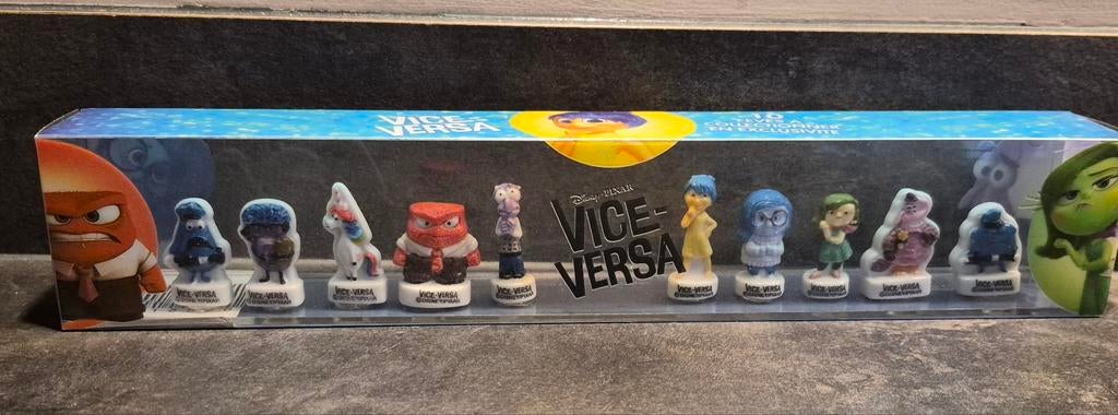 Disney Pixar Inside Out 'feves' set - 2015, Verzamelen, Ophalen of Verzenden, Overige figuren, Nieuw, Beeldje of Figuurtje