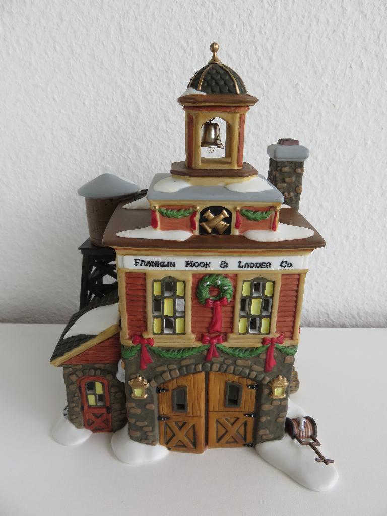 Department 56 Franklin Hook & Ladder Co. brandweer kersthuis, Ophalen of Verzenden, Nieuw