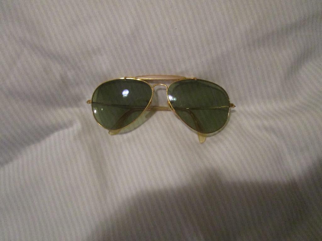 Zonnenbril Ray Ban 50 jaar oud-Nieuw staat, Sieraden, Tassen en Uiterlijk, Zonnebrillen en Brillen | Heren, Ophalen, Zonnebril