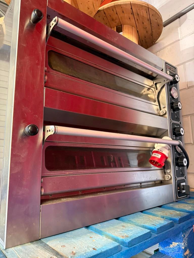 Pizza oven, Zakelijke goederen, Horeca | Keukenapparatuur, Ophalen, Ovens, Magnetrons en Steamers