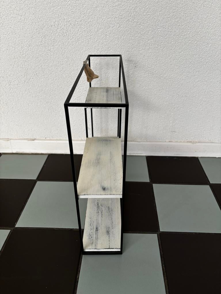 Moderne minimalistische plank van Tomasucci, 40x40cm, Ophalen, Zo goed als nieuw