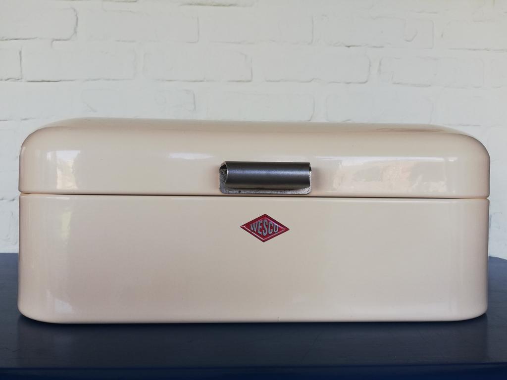 Wesco Grandy Broodtrommel - Amandel, Huis en Inrichting, Keuken | Keukenbenodigdheden, Broodtrommel, Ophalen of Verzenden, Zo goed als nieuw