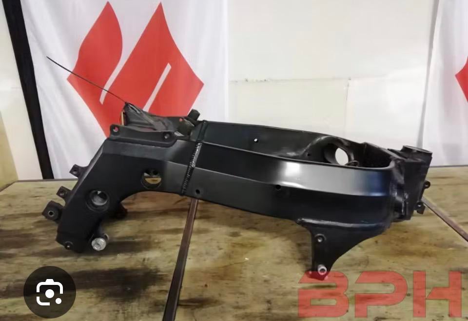 Gsxr750 k6-k7 frame met nl kenteken gezocht, Ophalen