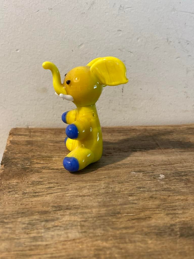 Glazen olifantje miniatuur voor letterbak bvb, Ophalen of Verzenden, Gebruikt, Wild dier, Beeldje of Figuurtje