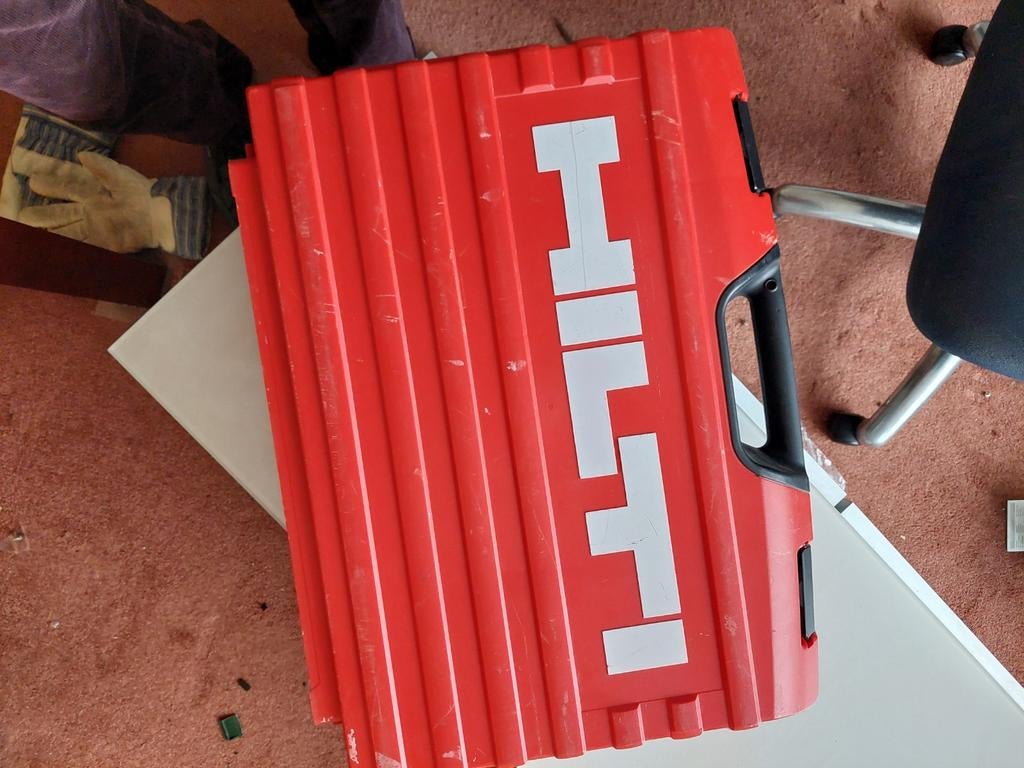 Hilti Breekhamer TE 60  ATC/AVR, 600 watt of meer, Boor- en/of Breekhamer, Ophalen of Verzenden, Zo goed als nieuw