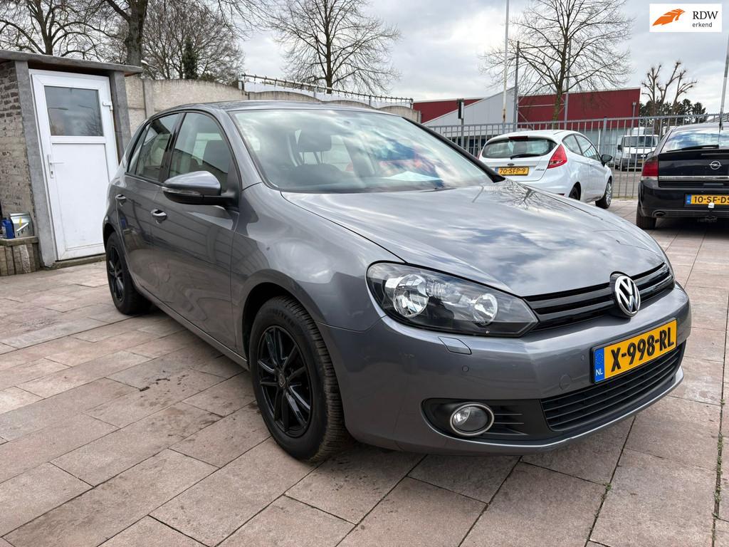 Volkswagen Golf 1.2 TSI Highline BlueMotion Carplay/Airco/LM, Auto's, Voorwielaandrijving, Stof, Gebruikt, Zwart
