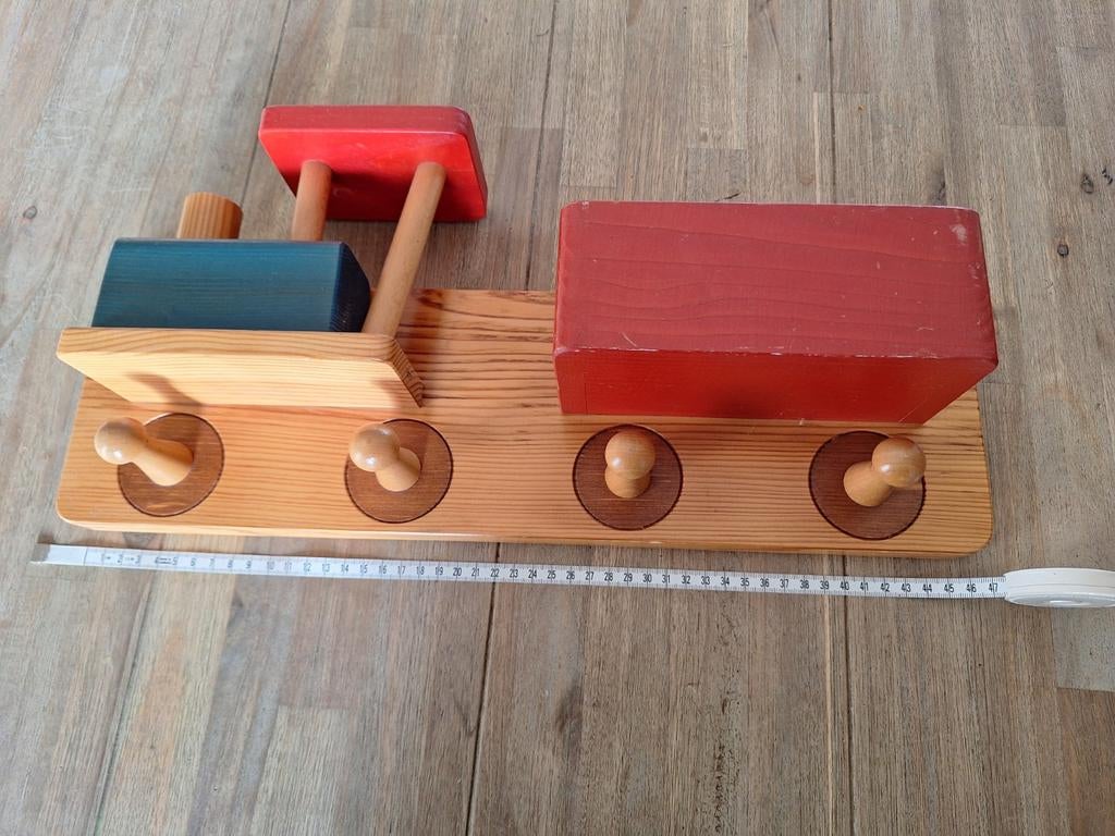 Kapstok trein, Ophalen of Verzenden, Gebruikt, Kapstokje