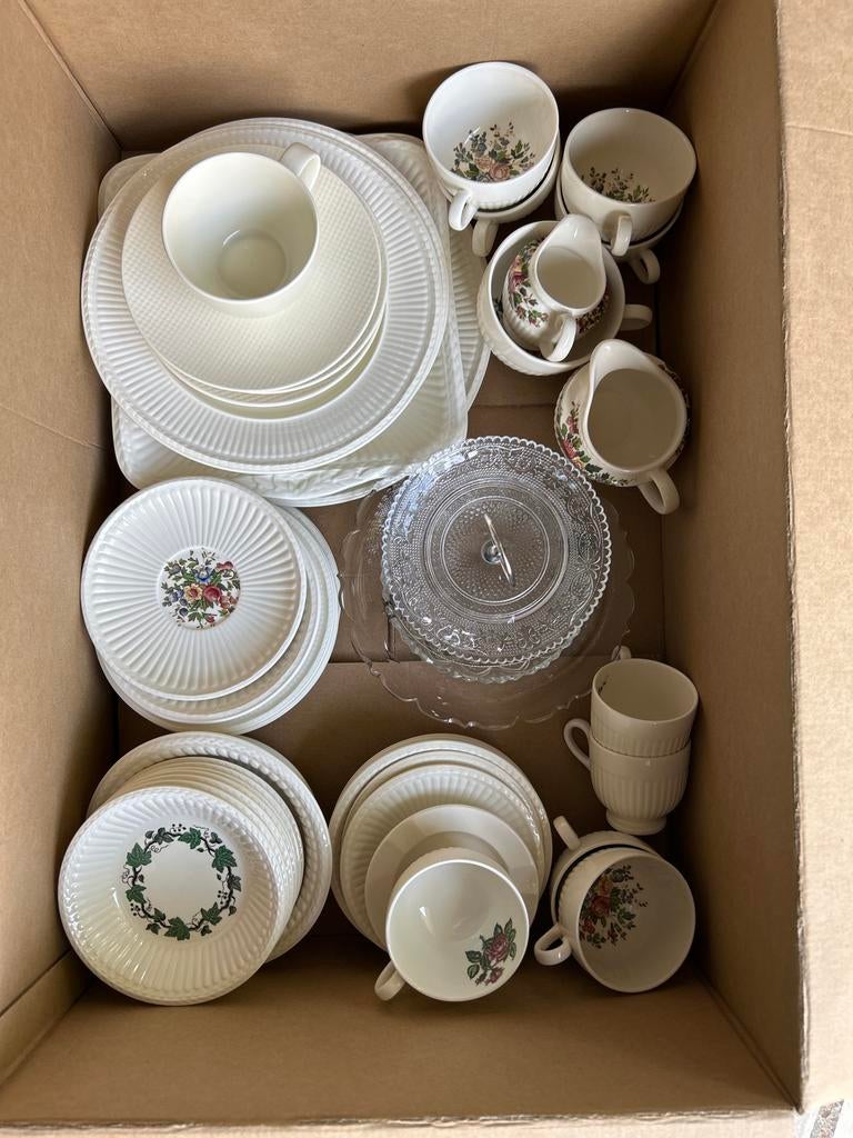 Diverse Wedgwood serviesdelen, Gebruikt, Ophalen of Verzenden, Wedgwood, Porselein