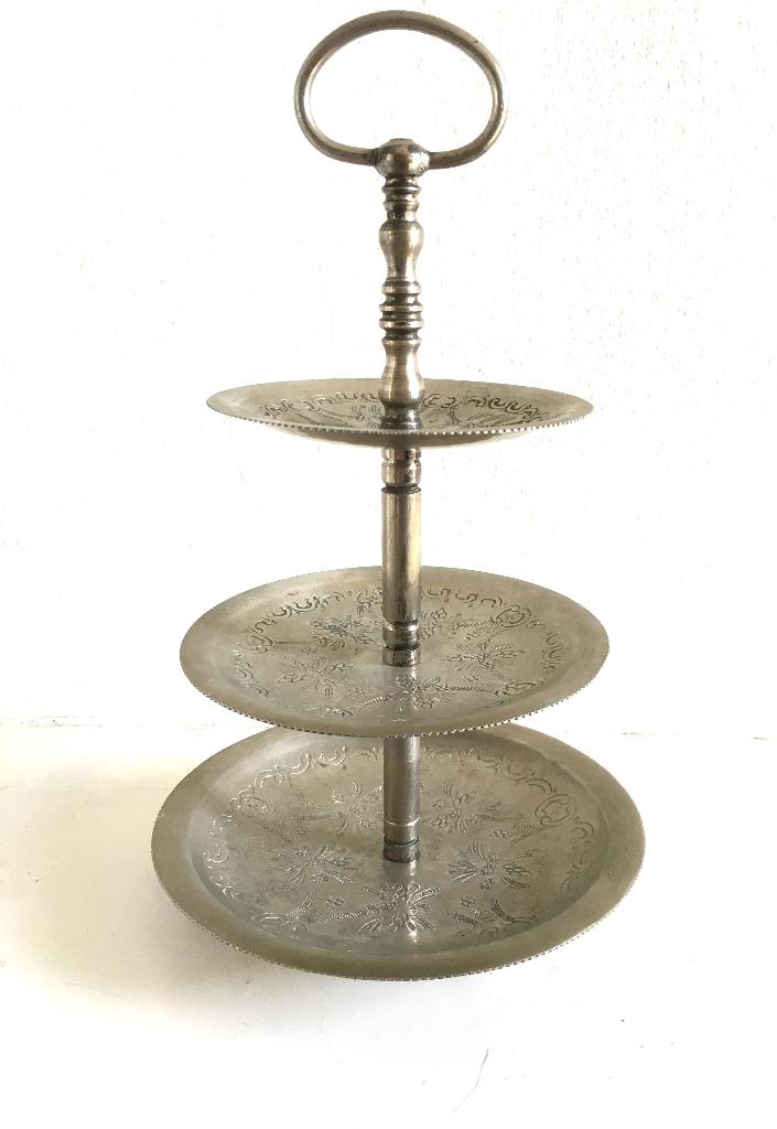 Zilverkleurige Marokkaanse Etagère, Overige materialen, Overige kleuren, Ophalen of Verzenden, Zo goed als nieuw