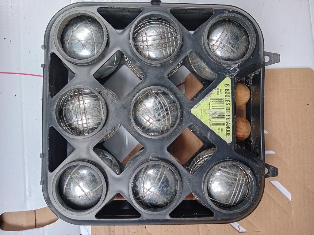 Complete jeu de boules set met 8 metalen petanque ballen en, Ophalen of Verzenden, Gebruikt, Bal