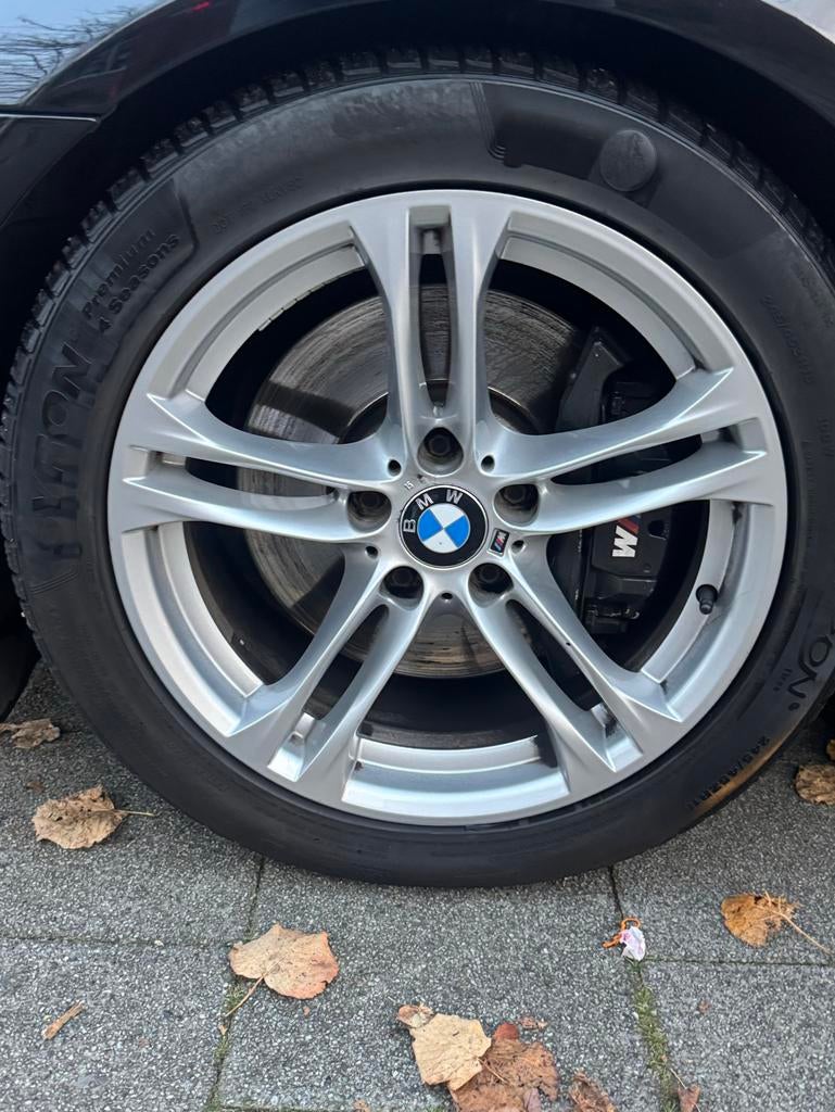 18 inch allseason banden met velgen 5x120, Ophalen of Verzenden, Gebruikt
