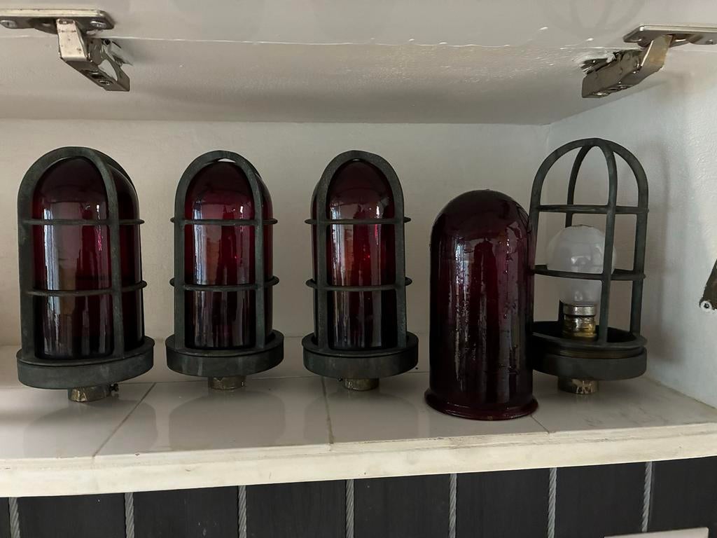 Vintage scheepslampen van messing met rood glas, Ophalen of Verzenden
