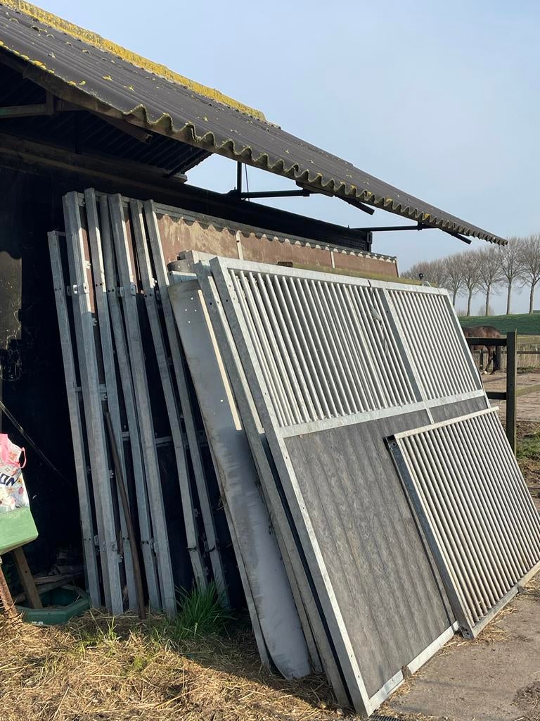 15 Boxwanden en loodsdeuren te koop in 1 koop, Dieren en Toebehoren, Ophalen of Verzenden, Zo goed als nieuw, Overige soorten