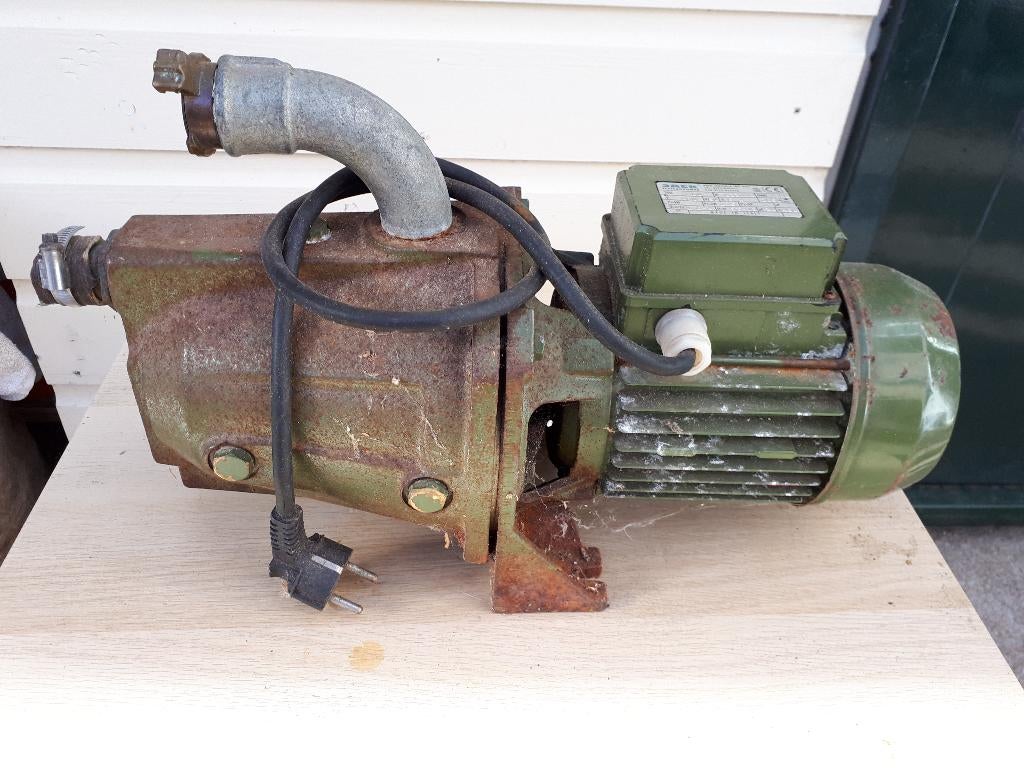 DAB beregenings pomp bron pomp, Ophalen, Gebruikt, Beregeningspomp