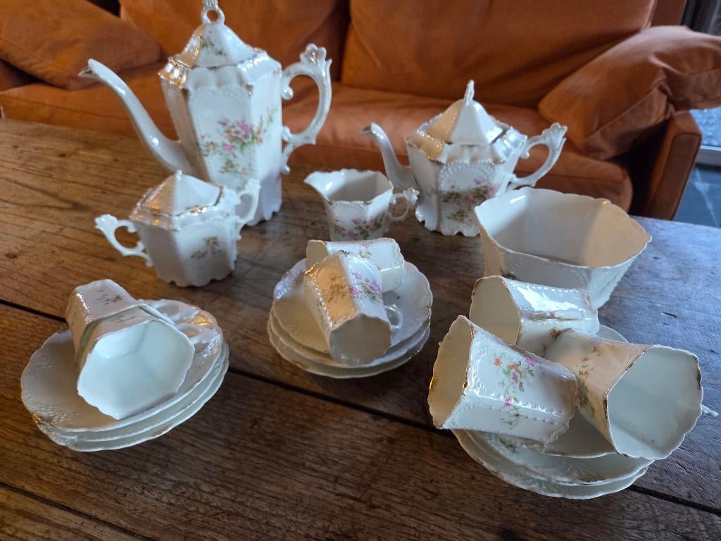 Schumann Arzberg “Dresden Flowers Dresden Bouquet Servies, Ophalen of Verzenden, Zo goed als nieuw, Overige stijlen, Kop(pen) en/of Schotel(s)