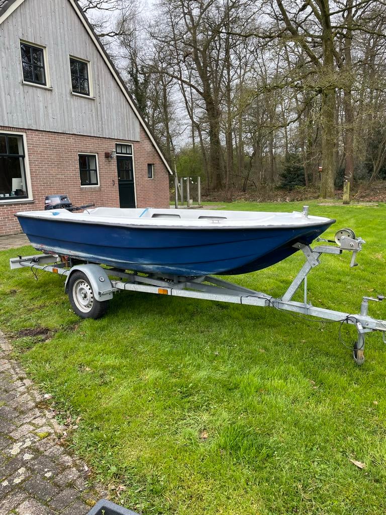 Vis bootje, Bootje met trailer, 8 pk motor en dekzeil, Ophalen, Gebruikt, Minder dan 10 pk, Tot 6 meter