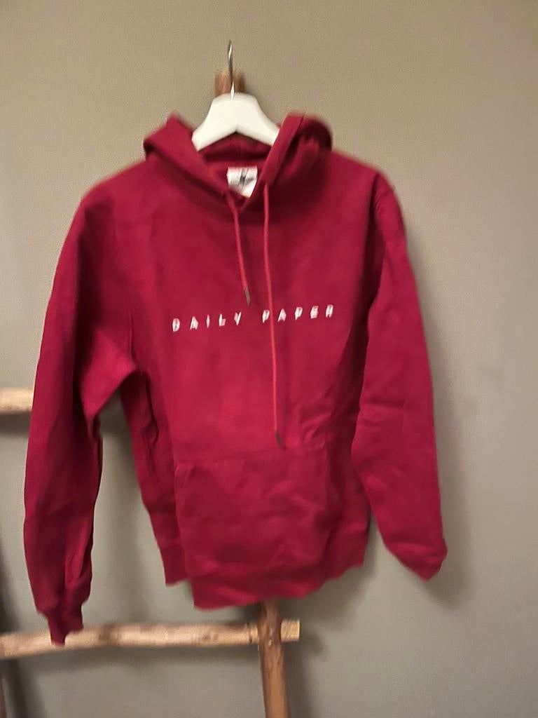 Daily Paper hoodie, Ophalen of Verzenden, Zo goed als nieuw, Maat 52/54 (L), Rood