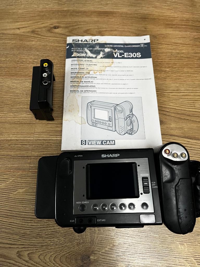 Sharp Digitale Videocamera, Audio, Tv en Foto, Videocamera's Digitaal, Gebruikt, Camera, Geheugenkaart, Overige merken, 8 tot 20x